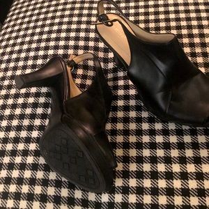 Black Open Toe Sandals with Heels